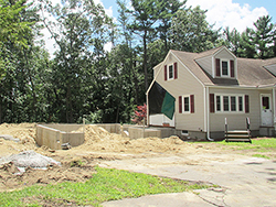 attached garage foundation